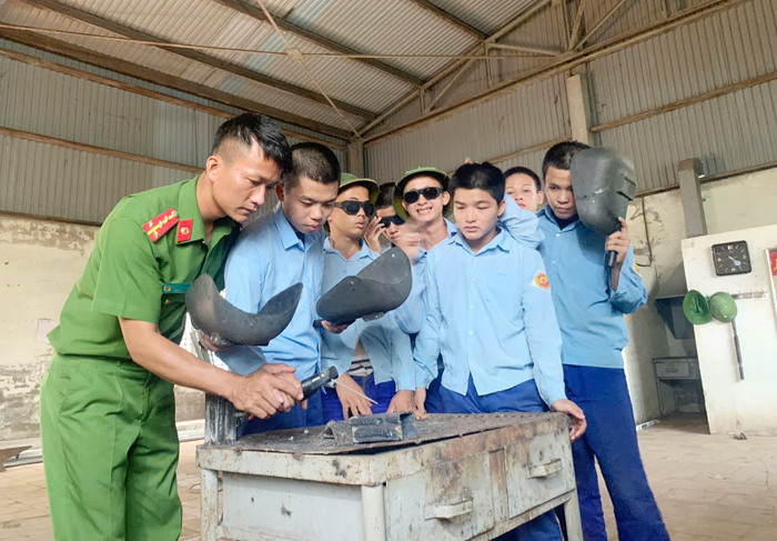truong gd.jpg